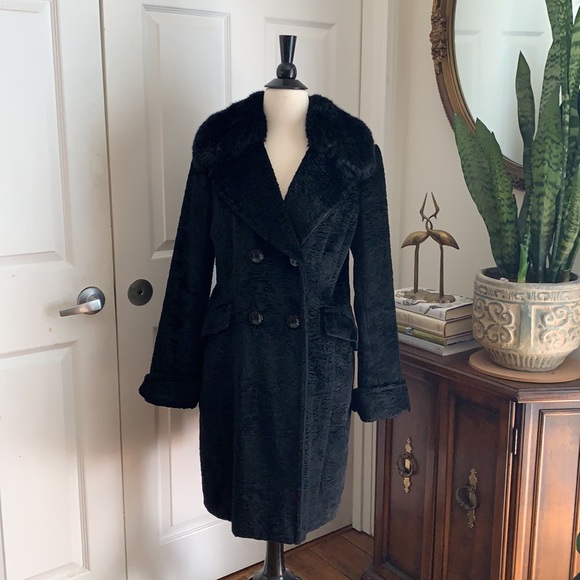 Brooks Brothers Faux Fur Coat 6 - Picture 3 of 15